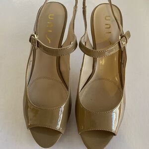 UNISA Patent Slingback Heels Size 8 M